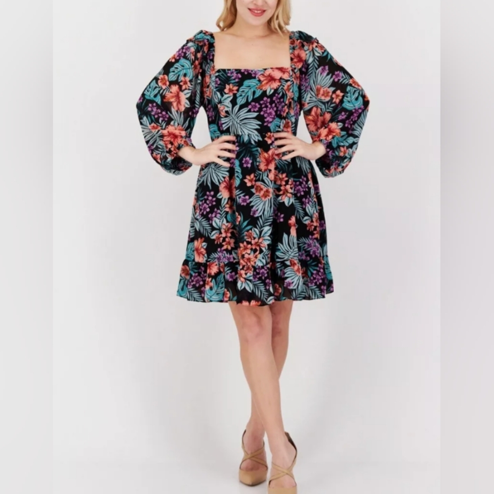 🦋Lost + Wander Floral Dress